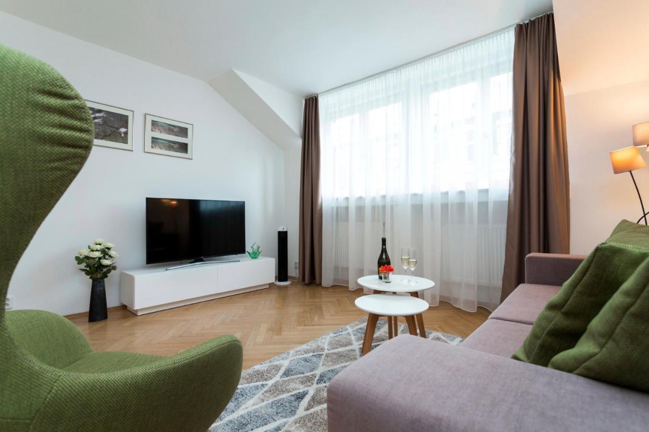 Prague Days - Modern Apartment - New Town מראה חיצוני תמונה