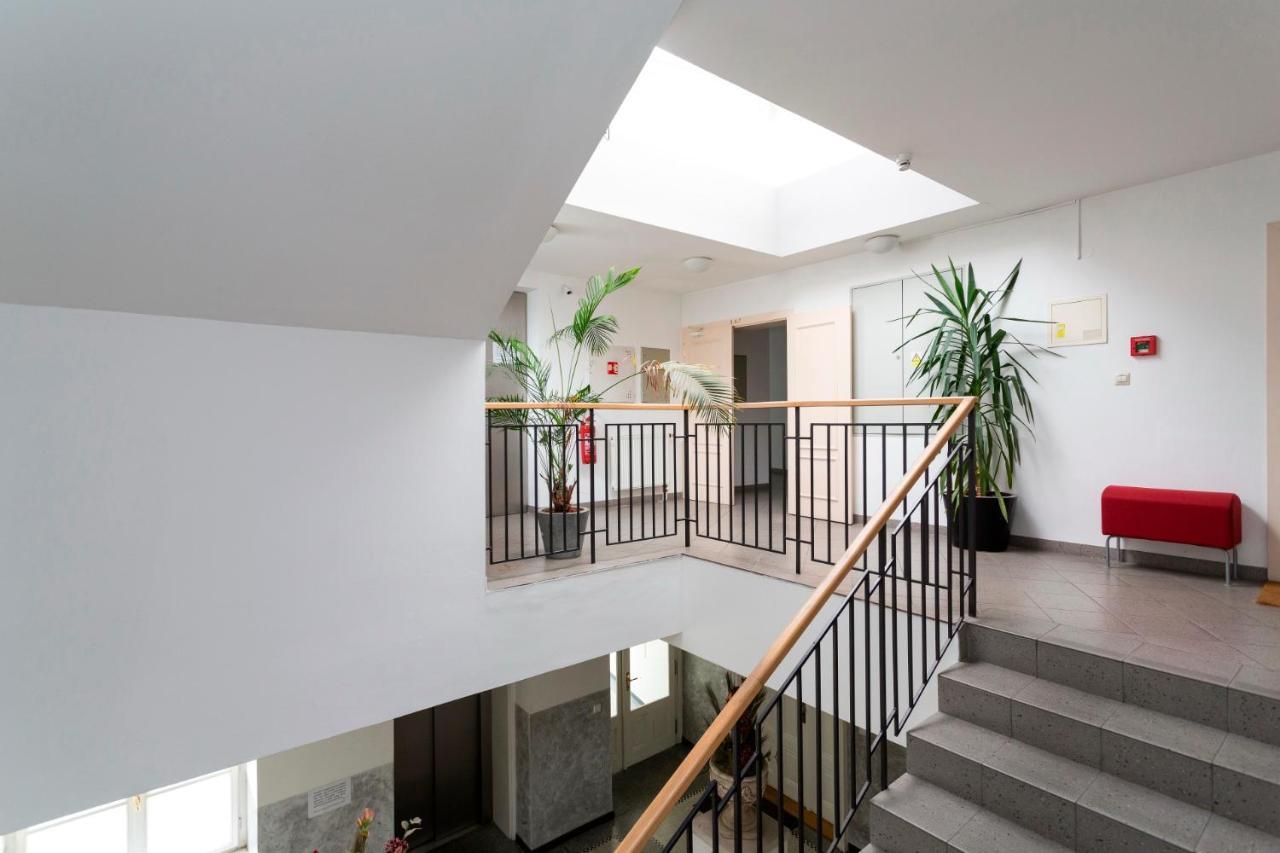 Prague Days - Modern Apartment - New Town מראה חיצוני תמונה